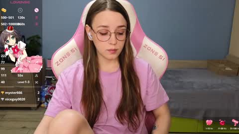 Snapshot of sweet_frosty chatting on 20, 12, 2024 Alice online show from 20, 12, 2024