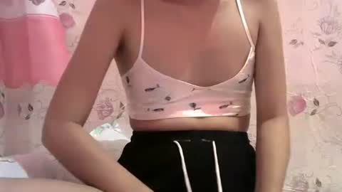 Snapshot of sweet_gamella chatting on 15, 1, 2025 Gael online show from 15, 1, 2025