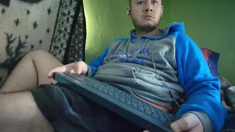 Snapshot of sweet_guy36 chatting on 14, 9, 2025 sweet_guy36 online show from 14, 9, 2025