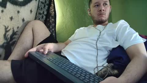 Snapshot of sweet_guy36 chatting on 21, 9, 2025 sweet_guy36 online show from 21, 9, 2025