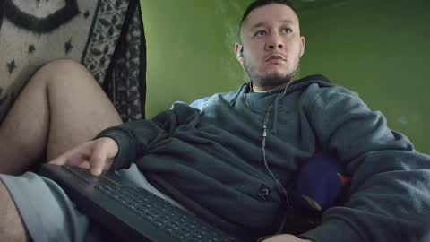 Snapshot of sweet_guy36 chatting on 4, 10, 2025 sweet_guy36 online show from 4, 10, 2025