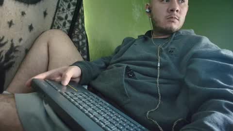 Snapshot of sweet_guy36 chatting on 5, 10, 2025 sweet_guy36 online show from 5, 10, 2025