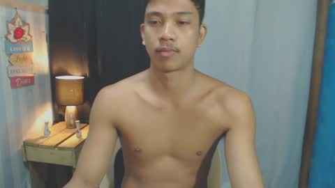 Snapshot of sweet_guyxx chatting on 10, 12, 2024 sweet_guyxx online show from 10, 12, 2024