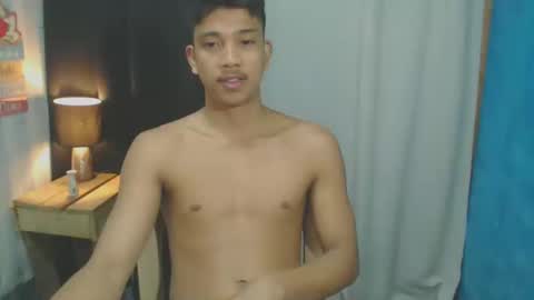 Snapshot of sweet_guyxx chatting on 13, 1, 2025 sweet_guyxx online show from 13, 1, 2025
