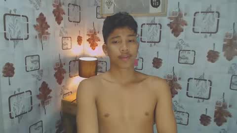 Snapshot of sweet_guyxx chatting on 22, 2, 2025 sweet_guyxx online show from 22, 2, 2025