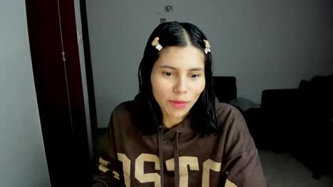 Snapshot of sweet_hann chatting on 2, 10, 2025 Hanna online show from 2, 10, 2025