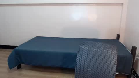 sophia daisy  online show from 2, 11, 2025