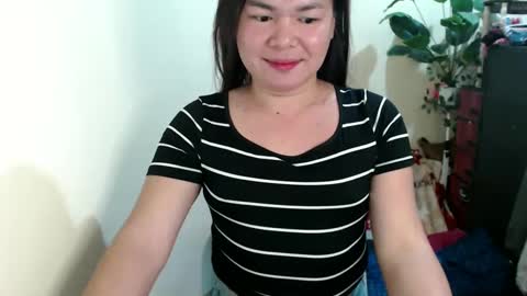 Nicahhh online show from 27, 2, 2025