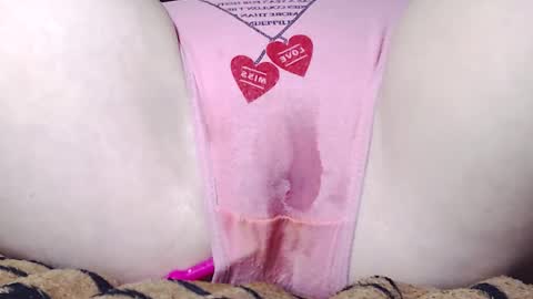 Snapshot of sweet_kitten25 chatting on 8, 2, 2025 Kitten online show from 8, 2, 2025