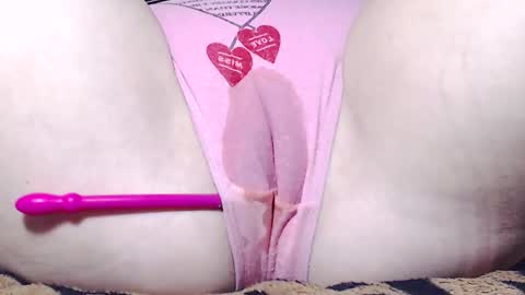 Snapshot of sweet_kitten25 chatting on 3, 12, 2025 Kitten online show from 3, 12, 2025