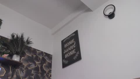 Alesy online show from 6, 2, 2025