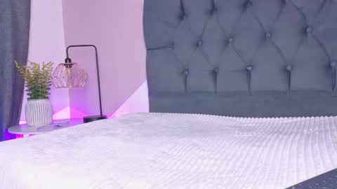Snapshot of sweet_kitty_3 chatting on 19, 6, 2026 sweet_kitty_3 online show from 19, 6, 2026