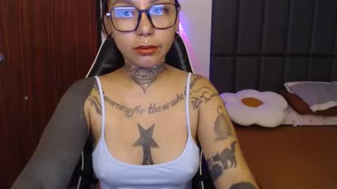 sweet_kittykatya online show from 3, 11, 2025