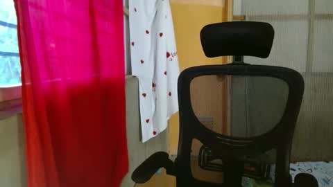 sweet_ky online show from 18, 4, 2026