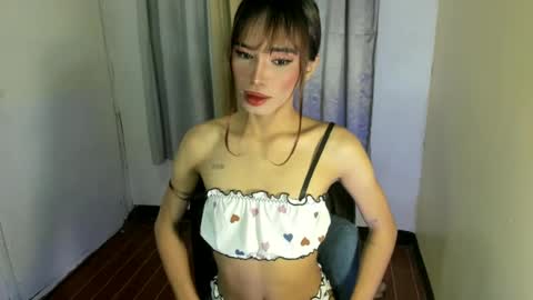 Snapshot of sweet_kyliexx chatting on 14, 6, 2026 sweet_kyliexx online show from 14, 6, 2026