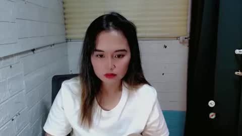 Snapshot of sweet_laika chatting on 11, 1, 2025 LAIKA online show from 11, 1, 2025