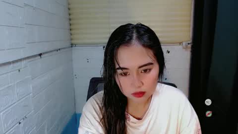 Snapshot of sweet_laika chatting on 15, 1, 2025 LAIKA online show from 15, 1, 2025