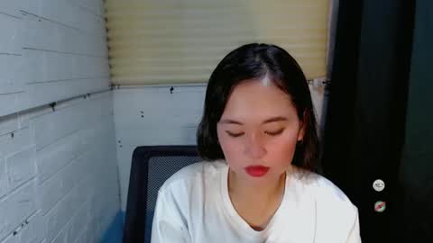 Snapshot of sweet_laika chatting on 2, 2, 2025 LAIKA online show from 2, 2, 2025