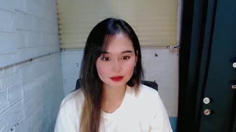 Snapshot of sweet_laika chatting on 3, 2, 2025 LAIKA online show from 3, 2, 2025