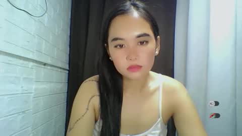 Snapshot of sweet_laika chatting on 9, 9, 2025 LAIKA online show from 9, 9, 2025
