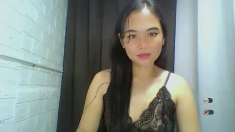 Snapshot of sweet_laika chatting on 3, 10, 2025 LAIKA online show from 3, 10, 2025