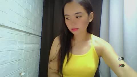 Snapshot of sweet_laika chatting on 8, 10, 2025 LAIKA online show from 8, 10, 2025