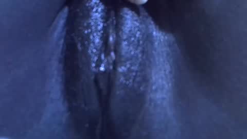 Snapshot of sweet_leen2 chatting on 3, 3, 2026 Leen online show from 3, 3, 2026