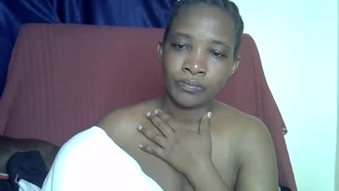 sweet_lessly online show from 13, 1, 2026