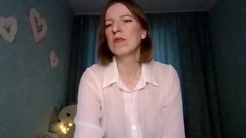 Snapshot of sweet_lilbunny chatting on 17, 9, 2025 sweet_lilbunny online show from 17, 9, 2025