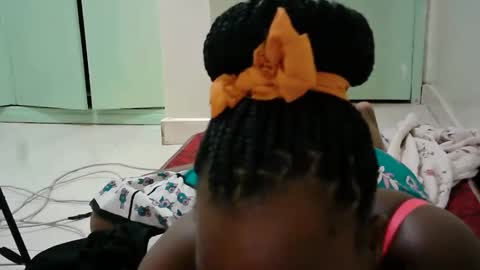 Snapshot of sweet_lilianah chatting on 4, 2, 2025 sweet_lilianah online show from 4, 2, 2025