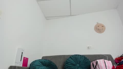 sweet_litle online show from 22, 2, 2026