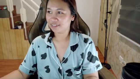 Snapshot of sweet_marie07 chatting on 21, 9, 2025 cheeky Bum07 online show from 21, 9, 2025