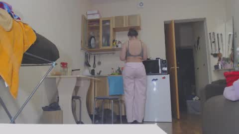 Snapshot of sweet_martinique chatting on 6, 1, 2025 TexasPAWG101 online show from 6, 1, 2025