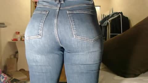 Snapshot of sweet_martinique chatting on 6, 10, 2025 TexasPAWG101 online show from 6, 10, 2025