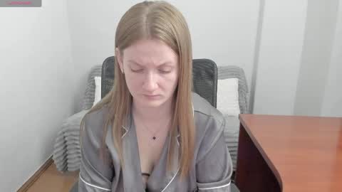 Mila online show from 21, 4, 2026