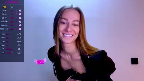 Snapshot of sweet_mia_91 chatting on 30, 9, 2025 Mia online show from 30, 9, 2025