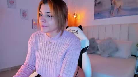 sweet_molly17 online show from 4, 12, 2025