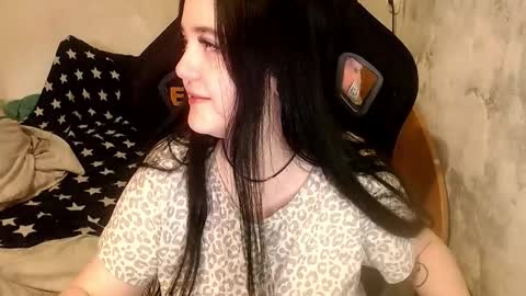 Snapshot of sweet_my_dream chatting on 10, 2, 2026 sweet_my_dream online show from 10, 2, 2026