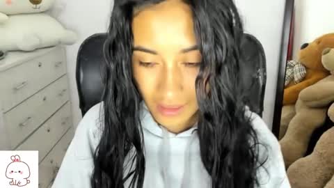 Snapshot of sweet_nhaomy chatting on 16, 9, 2025 Nhaomy online show from 16, 9, 2025