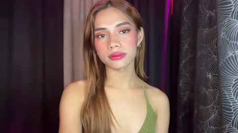 sweet_nikki03 online show from 6, 1, 2026