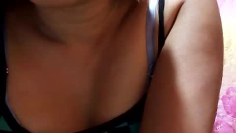 Snapshot of sweet_nina4uxx chatting on 29, 1, 2025 Nina online show from 29, 1, 2025