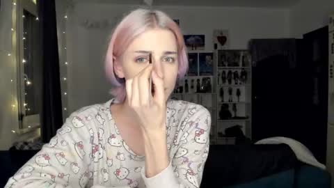 kira online show from 3, 11, 2025