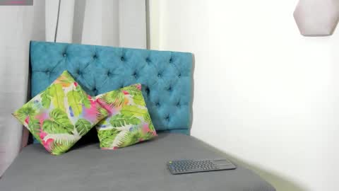 sweet_sariita online show from 21, 9, 2025