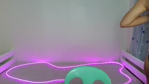 Snapshot of sweet_savii chatting on 17, 7, 2026 lovesavii online show from 17, 7, 2026