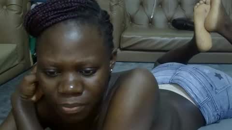 Snapshot of sweet_sharon01 chatting on 23, 2, 2026 Sharon online show from 23, 2, 2026