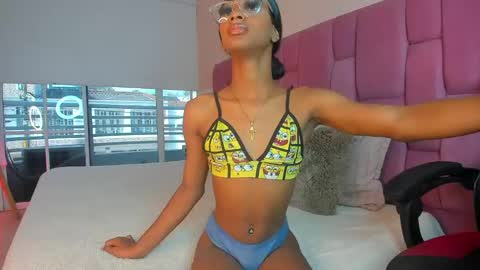 Snapshot of sweet_shirley_ chatting on 10, 1, 2025 sweet_shirley_ online show from 10, 1, 2025