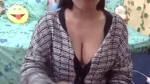 Snapshot of sweet_shivani chatting on 4, 12, 2024 sweet_shivani online show from 4, 12, 2024