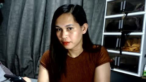 Snapshot of sweet_squirtxxxx chatting on 23, 7, 2026 HI IM MONA AND IM YOUR NEXT WIFE online show from 23, 7, 2026
