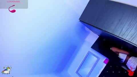 sweet_stacie online show from 23, 5, 2026