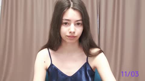 Snapshot of sweet_sweet_angel chatting on 11, 3, 2025 Angel online show from 11, 3, 2025